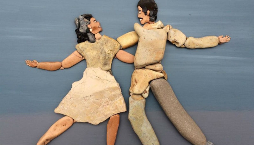 El artista hace pinturas increíblemente realistas a partir de piedras encontradas en la playa El artista hace pinturas increíblemente realistas a partir de piedras encontradas en la playa