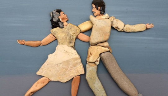 El artista hace pinturas increíblemente realistas a partir de piedras encontradas en la playa El artista hace pinturas increíblemente realistas a partir de piedras encontradas en la playa