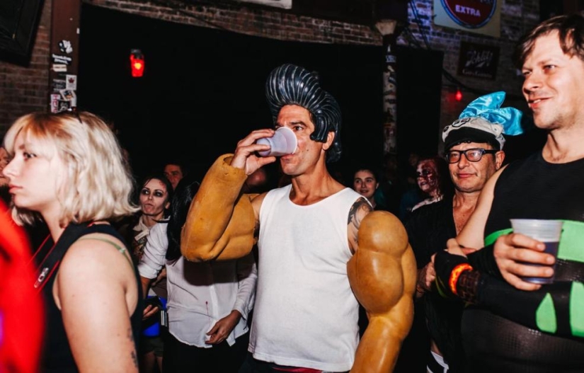 "El cambio de la sopa roto la sopa": ¿cómo las mujeres pelean en el barro "El cambio de la sopa roto la sopa": ¿cómo las mujeres pelean en el barro