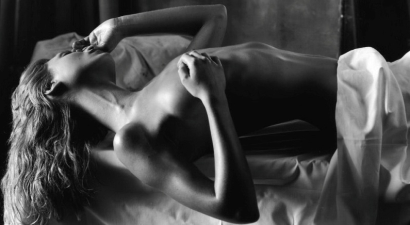 El cuerpo femenino y la geometría en la obra del fotógrafo Christian Coigny
