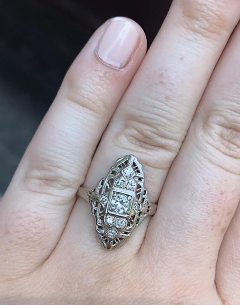 El encanto único del pasado: 22 artículos vintage que se han vuelto más hermosos con el tiempo El encanto único del pasado: 22 artículos vintage que se han vuelto más hermosos con el tiempo