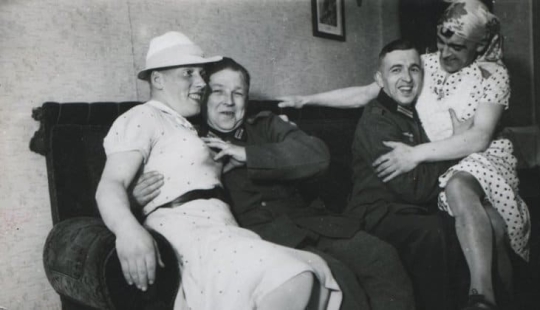 El enigma de la Segunda Guerra Mundial: por qué los alemanes en el frente se pusieron ropa de mujer El enigma de la Segunda Guerra Mundial: por qué los alemanes en el frente se pusieron ropa de mujer