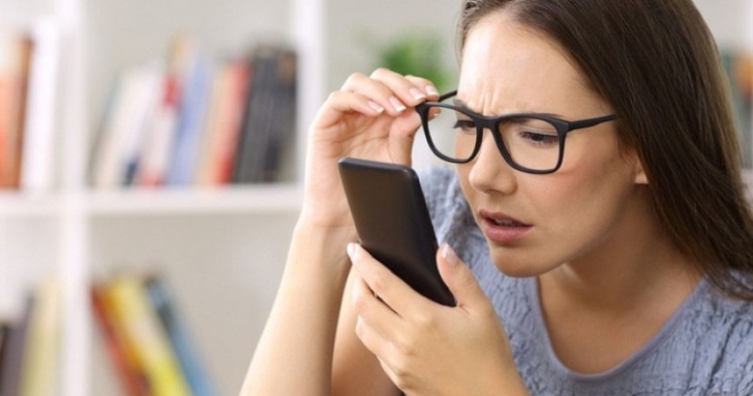 El experto no recomienda dar acceso a las aplicaciones a las funciones del teléfono inteligente sin pensar El experto no recomienda dar acceso a las aplicaciones a las funciones del teléfono inteligente sin pensar