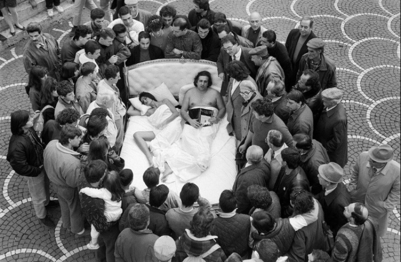 El fotógrafo Piero Marsili Libelli: cuando la ironía, el absurdo y el talento se unen El fotógrafo Piero Marsili Libelli: cuando la ironía, el absurdo y el talento se unen