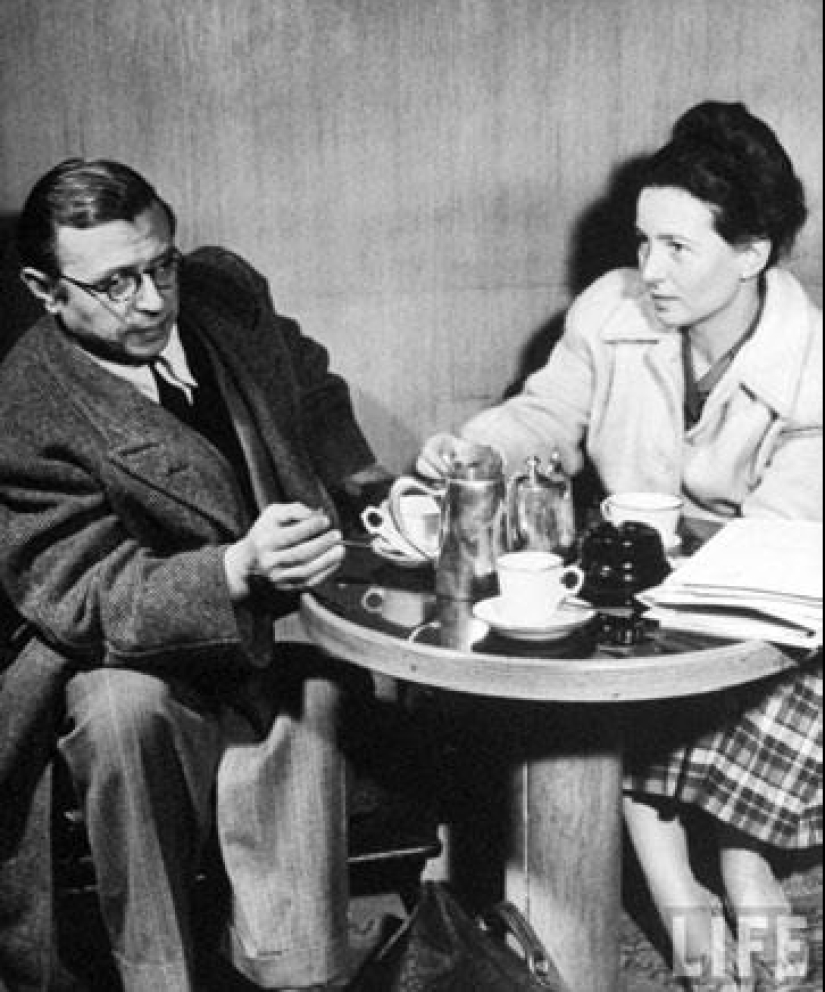 El harén masculino de Simone de Beauvoir: tres hombres en la vida de la fundadora del feminismo El harén masculino de Simone de Beauvoir: tres hombres en la vida de la fundadora del feminismo