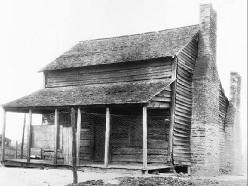 El inquietante secreto de la fotografía familiar de Lawson