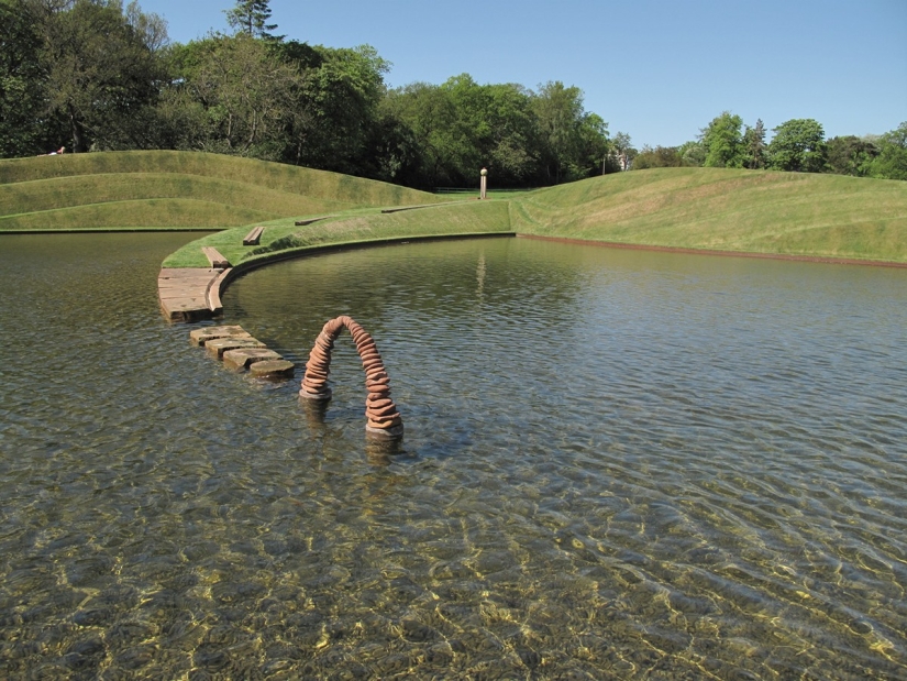El jardín de la especulación cósmica Charles Jencks El jardín de la especulación cósmica Charles Jencks