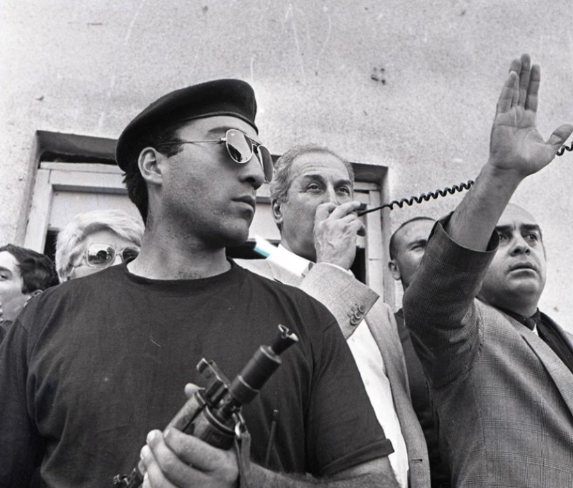 El ladrón más inusual en la ley Jaba Ioseliani y su ejército "Mkhedrioni" El ladrón más inusual en la ley Jaba Ioseliani y su ejército "Mkhedrioni"