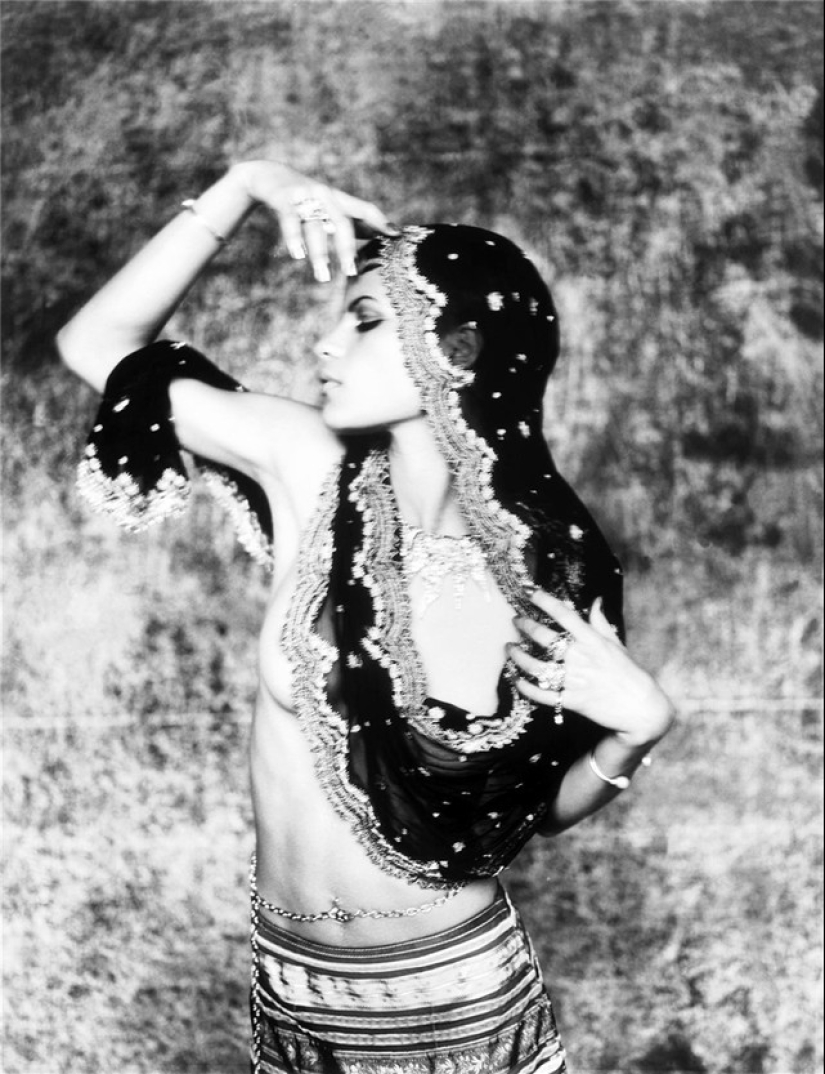 El misterio de la feminidad en fotografías eróticas de Ellen von Unwerth