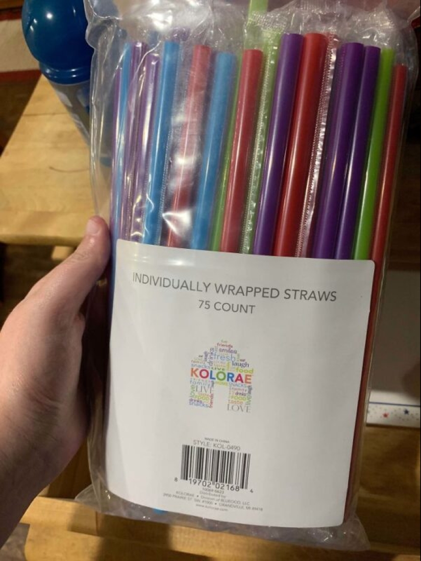 El mundo plástico ha ganado: 22 ejemplos de cómo diligentemente la gente destruye el planeta con plástico El mundo plástico ha ganado: 22 ejemplos de cómo diligentemente la gente destruye el planeta con plástico