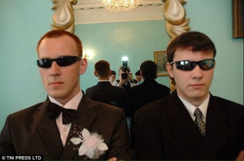 El objetivo de la ficción es difícil: vyrviglaznye sesiones de fotos de boda provincial El objetivo de la ficción es difícil: vyrviglaznye sesiones de fotos de boda provincial