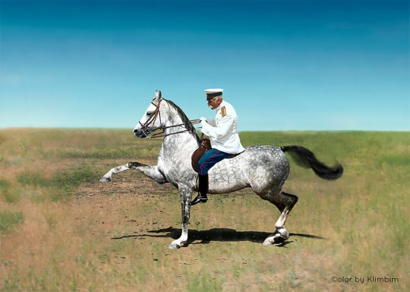 El pre-revolucionario de la historia de Rusia en el color de las fotos