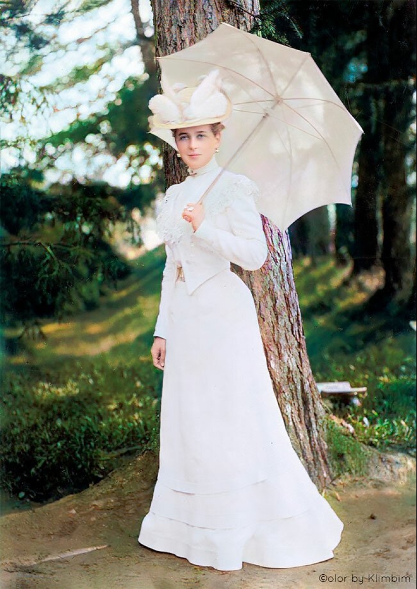 El pre-revolucionario de la historia de Rusia en el color de las fotos