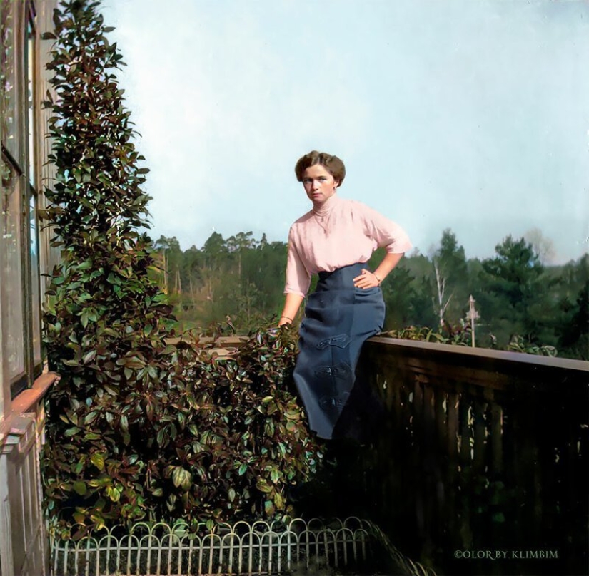 El pre-revolucionario de la historia de Rusia en el color de las fotos