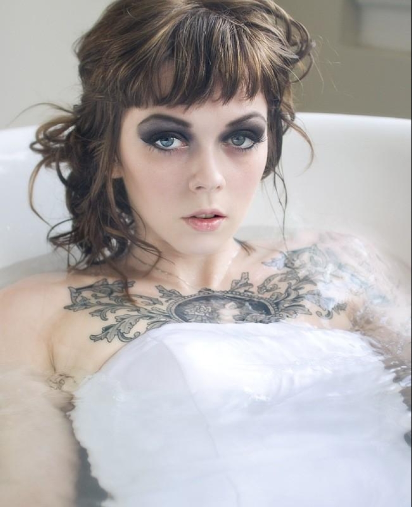 El tatuaje como arte: chicas pintadas de forma impresionante