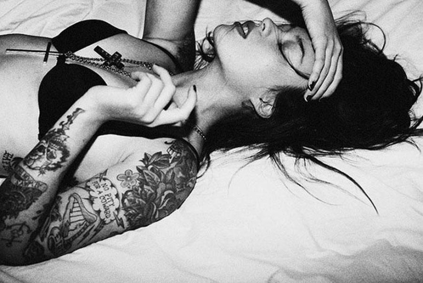 El tatuaje como arte: chicas pintadas de forma impresionante