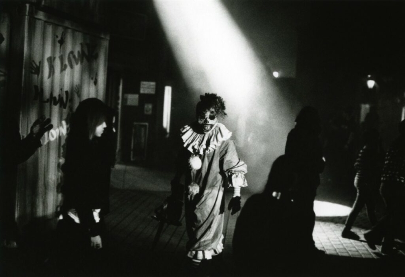 Elmo Tide: Las historias reales de un genio anónimo de la fotografía callejera Elmo Tide: Las historias reales de un genio anónimo de la fotografía callejera