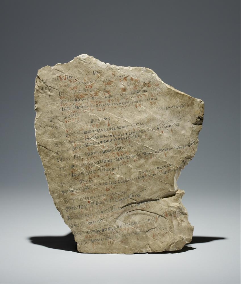 Embalsamamiento de familiares, elaboración de cerveza y otros motivos de ausentismo en el antiguo Egipto Embalsamamiento de familiares, elaboración de cerveza y otros motivos de ausentismo en el antiguo Egipto