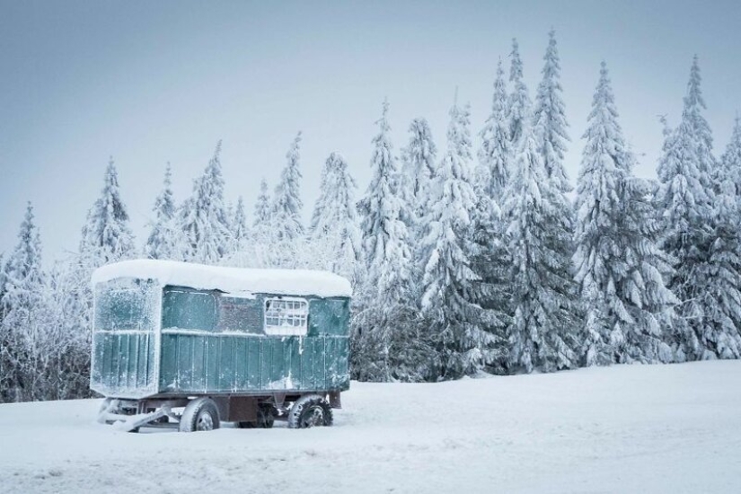 Enchanting nature and old traditions of Romania