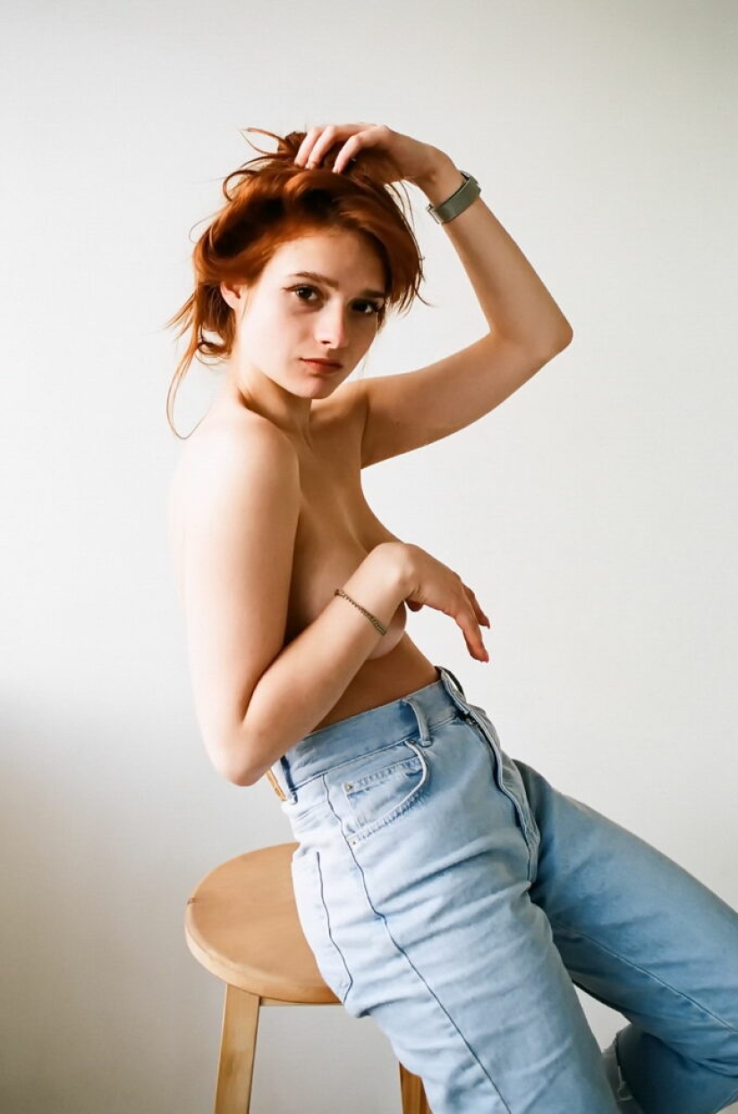 Erotic female portraits by Federico Ravasio