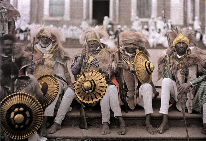 "Ethnoexotica" from around the world on autochrome (1907-1931)