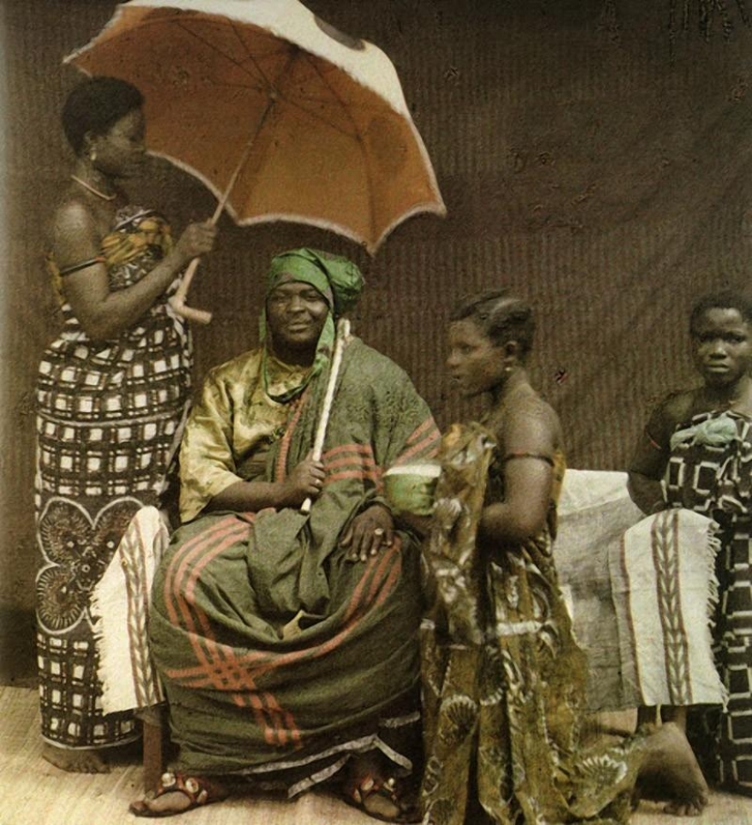 "Ethnoexotica" from around the world on autochrome (1907-1931)