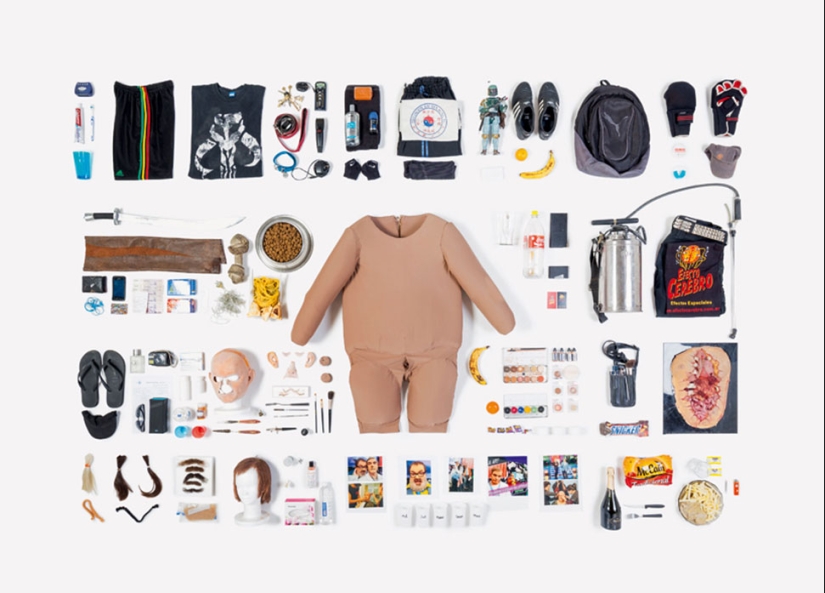 Everything we touch in a day, or What the everyday things of an individual can tell us