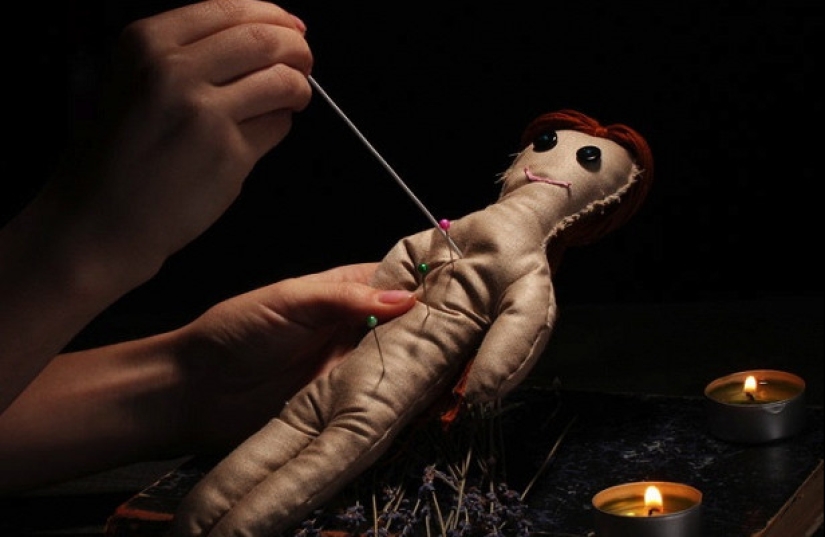 Evil eye and corruption: how in Russia they struggled with energy negativity