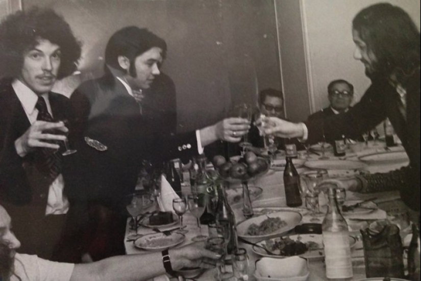 "Exijo la continuación del banquete": fotos raras de celebridades soviéticas durante las fiestas