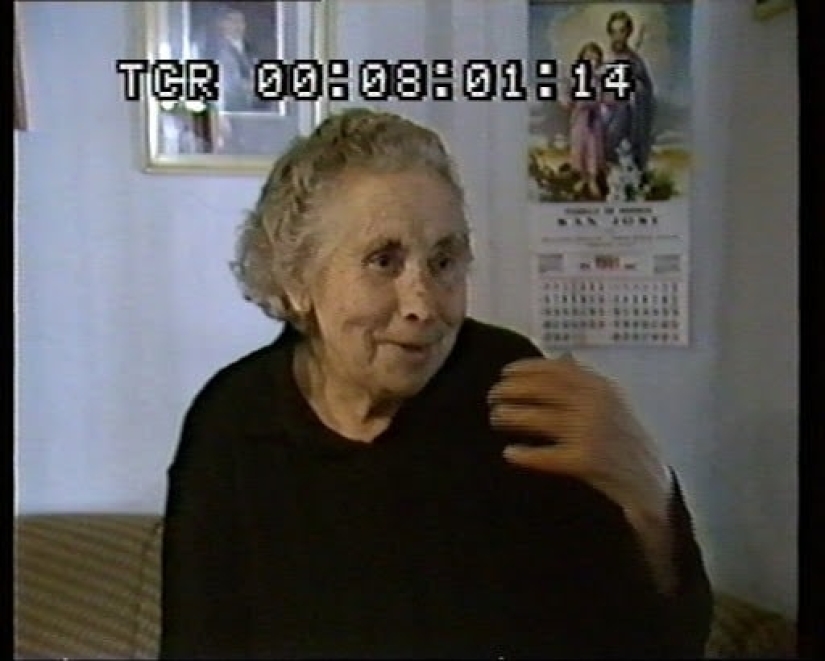 "Faces of Belmes— - strange portraits appear on the floor in the house of a Spanish family