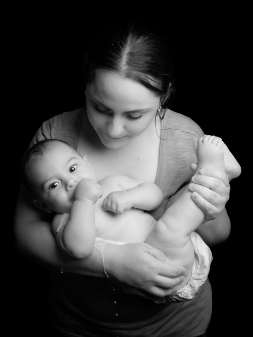 Family photo shoots that were unexpectedly spoiled... by the call of nature Family photo shoots that were unexpectedly spoiled... by the call of nature