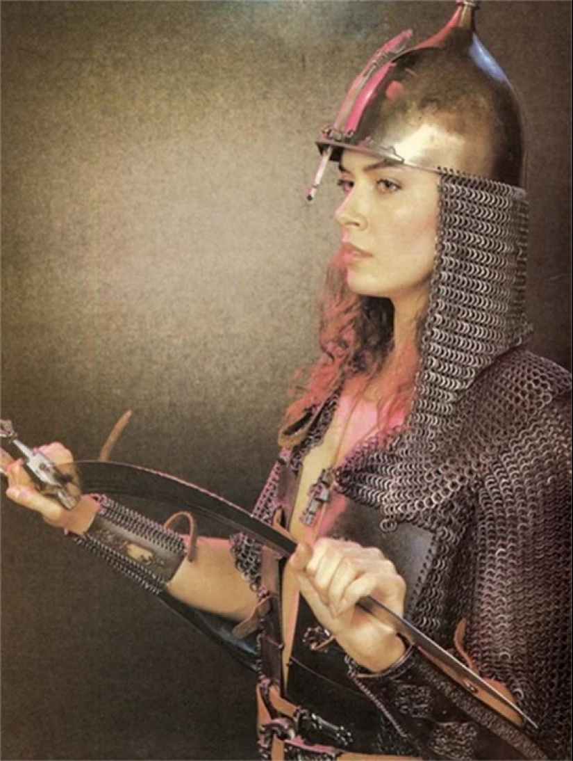 Fantasía-Soviética: 9 Amazonas y guerreros