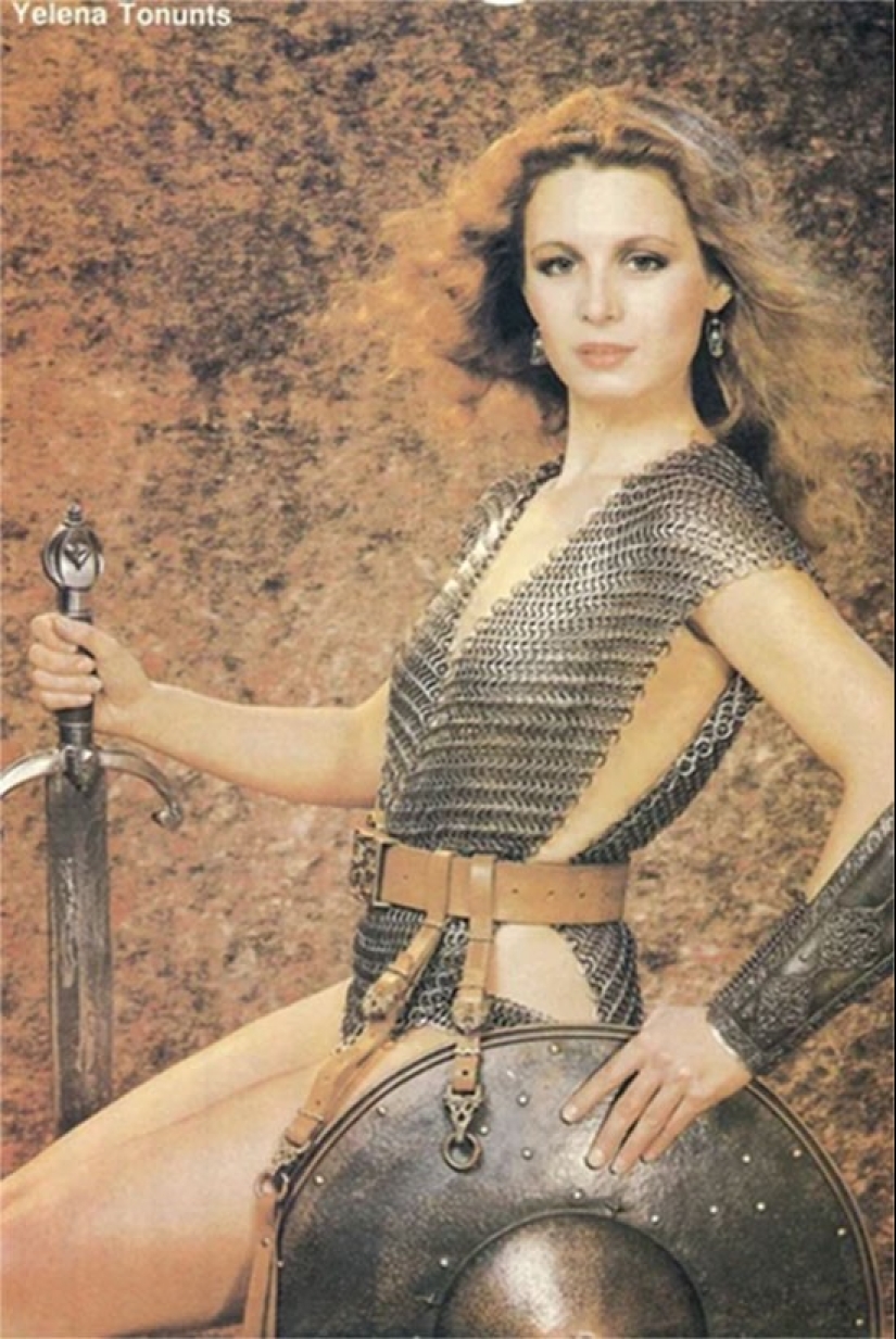 Fantasy-Soviet: 9 Amazons and warriors