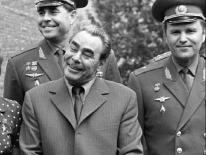 Favorito de las mujeres del Secretario General de Brezhnev Favorito de las mujeres del Secretario General de Brezhnev