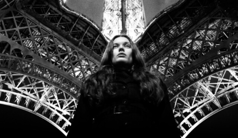 Femininity, peace and romance in the photos of Adrian Nina