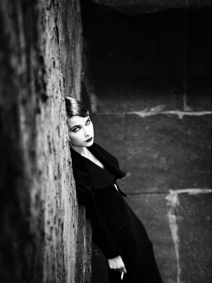 Femininity, peace and romance in the photos of Adrian Nina