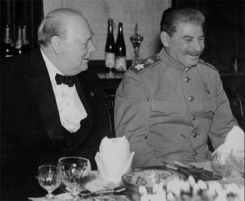 Foie gras, oysters, cognacs, cigars - what did Winston Churchill indulge himself with during the war Foie gras, oysters, cognacs, cigars - what did Winston Churchill indulge himself with during the war