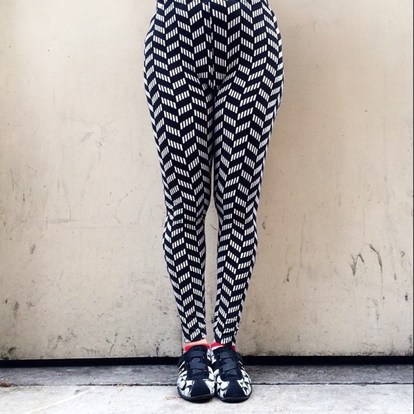 For a long time I can not forget those legs