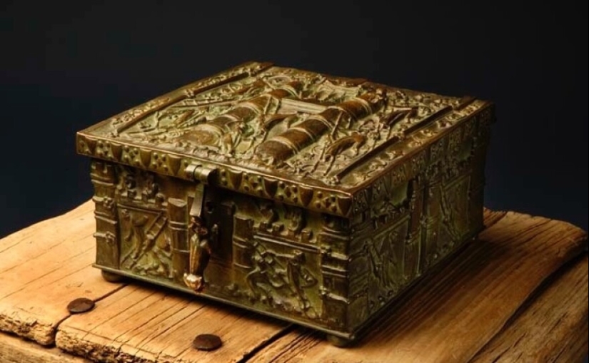 Forest Fenn's Treasure: The Mysterious Modern Treasure That Cost Many Lives