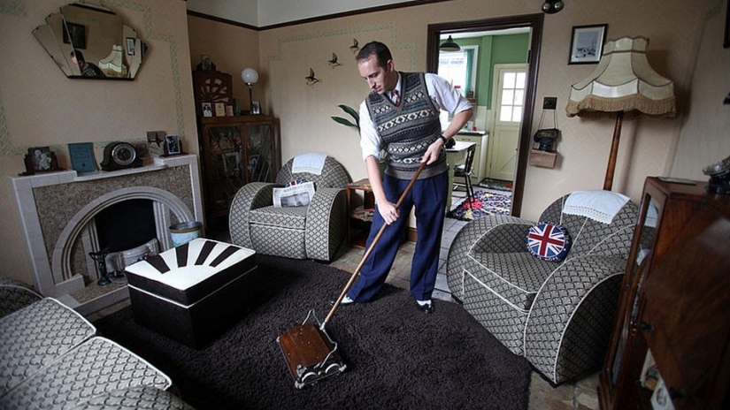 Forward to the past, o 9 ejemplos de cómo las personas modernas están atrapadas en épocas pasadas Forward to the past, o 9 ejemplos de cómo las personas modernas están atrapadas en épocas pasadas