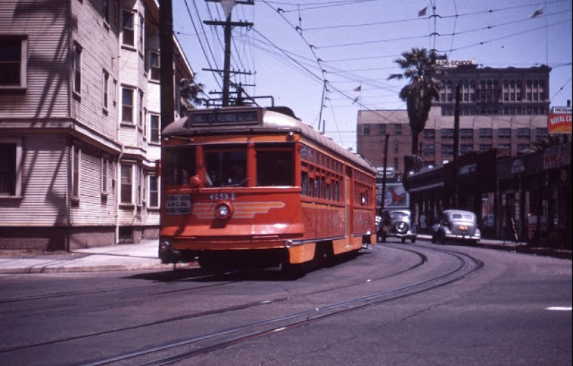 Fotografías en color del tranquilo Los Ángeles durante y después de la Segunda Guerra Mundial