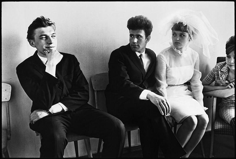 Fotos cálidas y divertidas de Elliot Erwitt