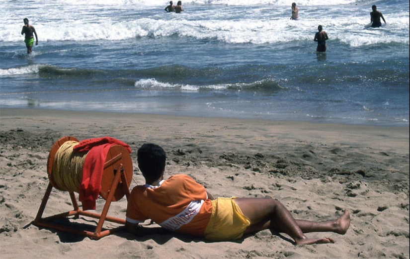 Fotos en color de la vida de playa en Chile en la década de 1980 Fotos en color de la vida de playa en Chile en la década de 1980