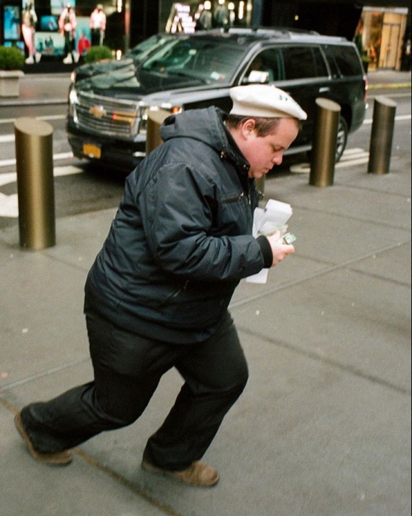 Fotos inusuales de neoyorquinos de "paparazzi para extraños" Daniel Arnold Fotos inusuales de neoyorquinos de "paparazzi para extraños" Daniel Arnold