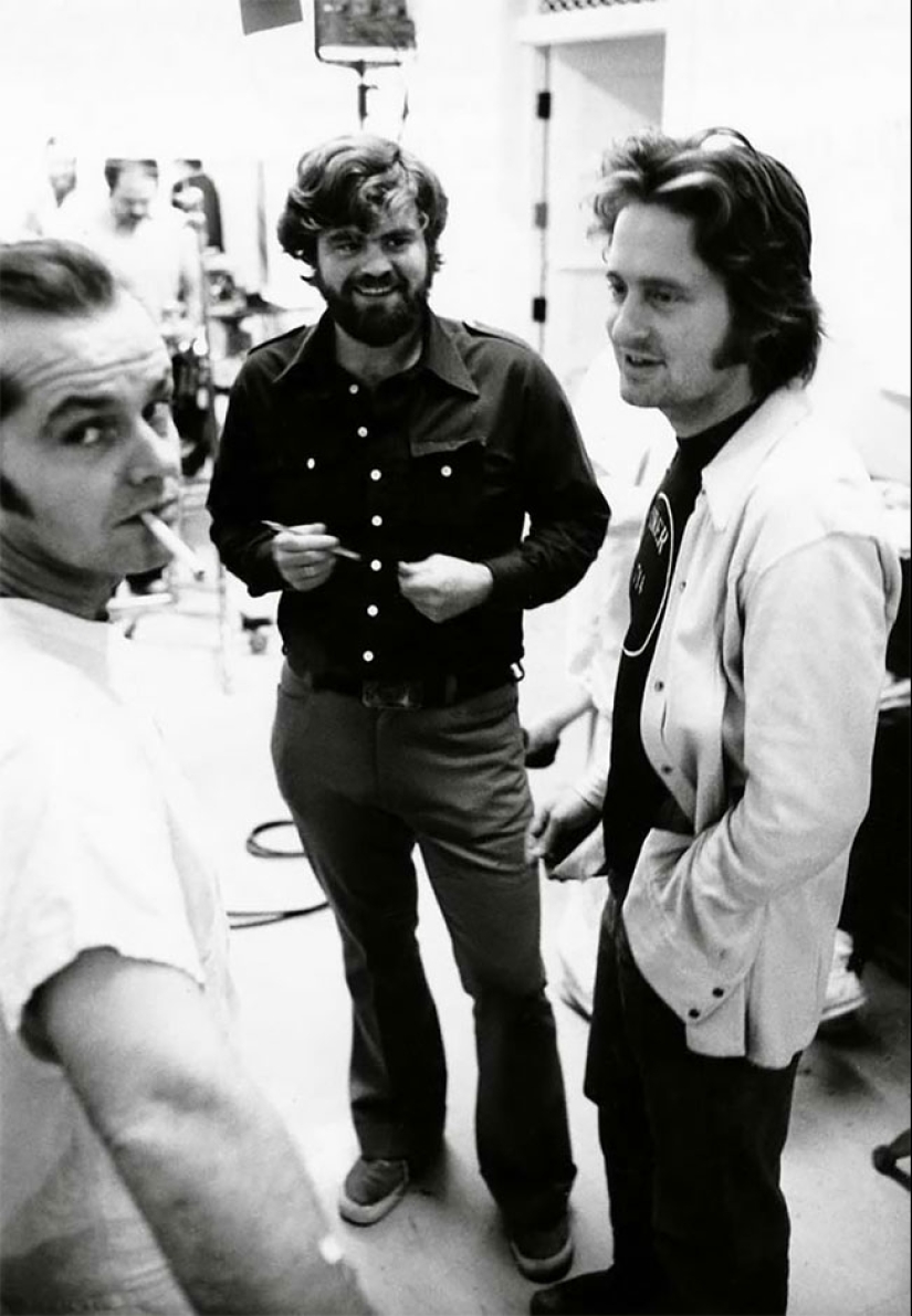 Fotos raras de celebridades demostrando que son personas comunes y corrientes Fotos raras de celebridades demostrando que son personas comunes y corrientes