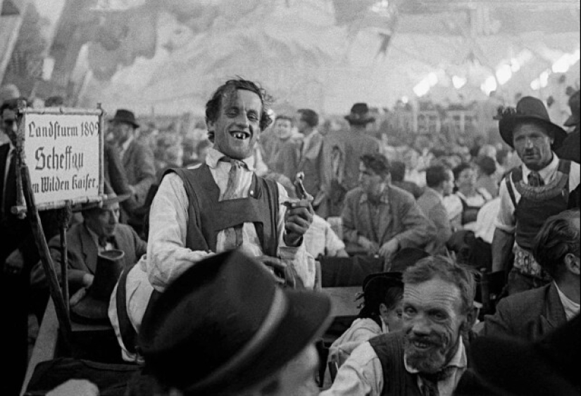 Frank Horvat: The Photographer Who Revitalized Fashion and Tamed the Street