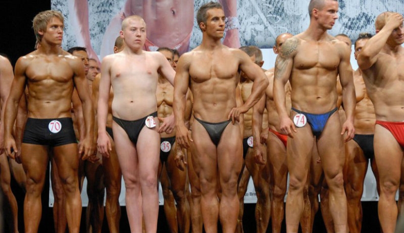 Friend among Foes, Friend among Foes: 18 Great cases of Disguise Friend among Foes, Friend among Foes: 18 Great cases of Disguise