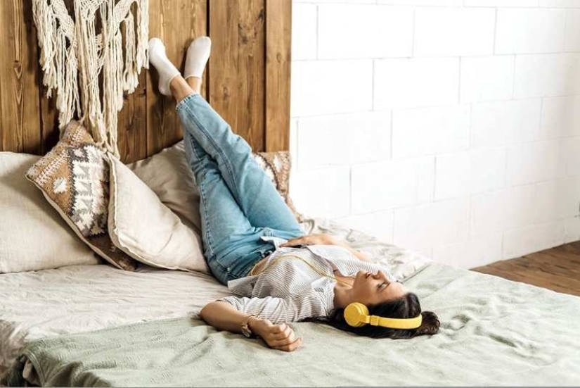 From Ancient Rome to Netflix: How the Culture of Laziness Has Changed and Why Laziness Isn't Shameful From Ancient Rome to Netflix: How the Culture of Laziness Has Changed and Why Laziness Isn't Shameful