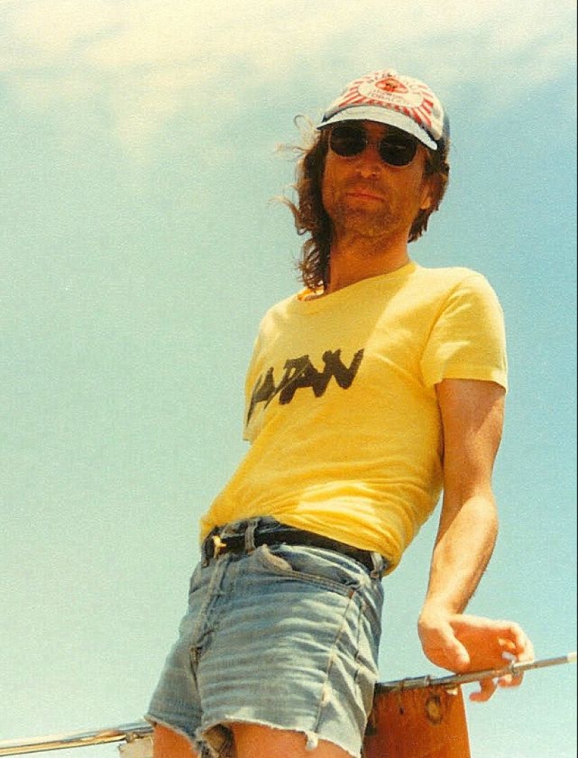 From mercury to Def Leppard: 20+ rock stars and rebels of the past in short shorts From mercury to Def Leppard: 20+ rock stars and rebels of the past in short shorts