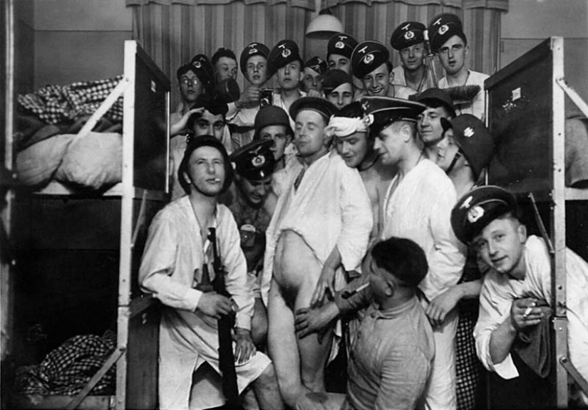 Front-line venereology, or How they fought with the consequences of military-sexual novels Front-line venereology, or How they fought with the consequences of military-sexual novels